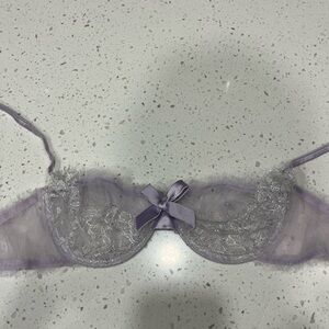 Victoria's Secret Lavender Lace Bra